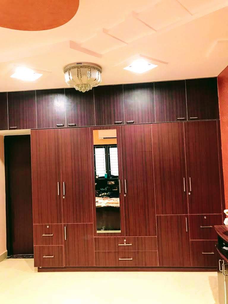Sankar, Independent House, Kolathur