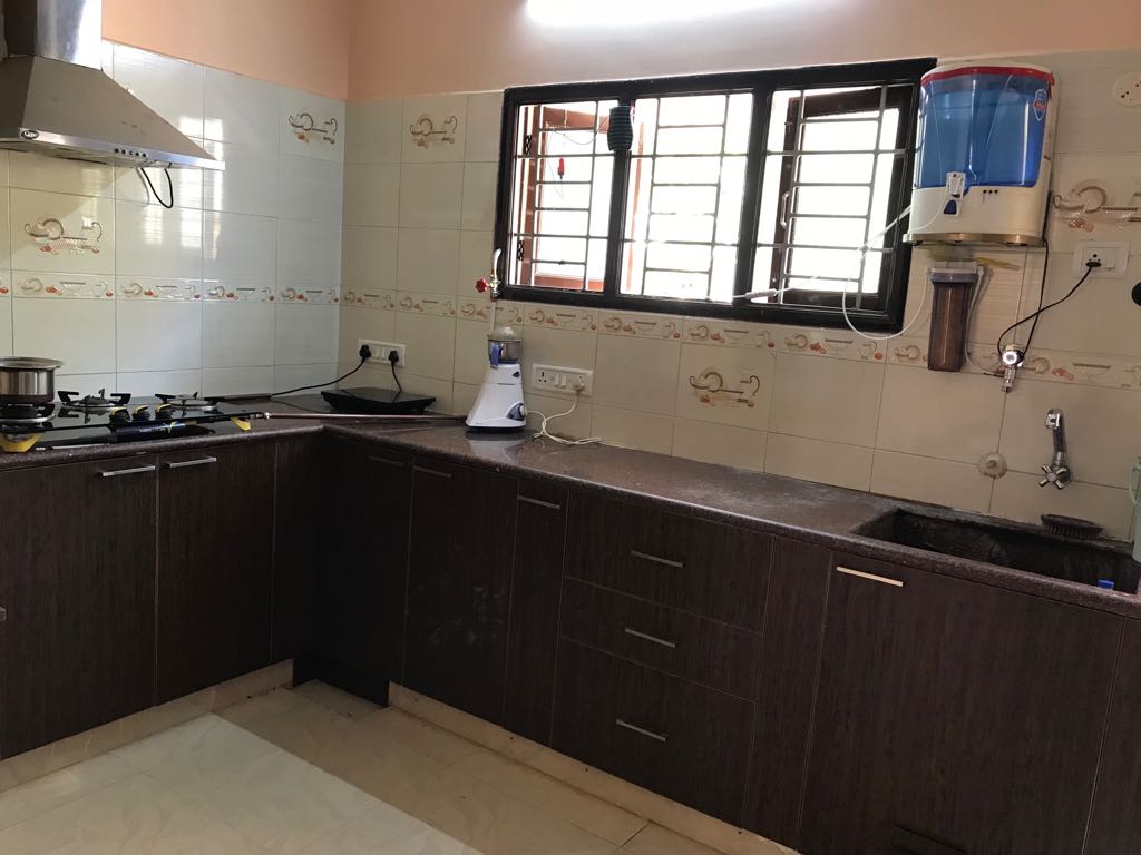 Sankar, Independent House, Kolathur